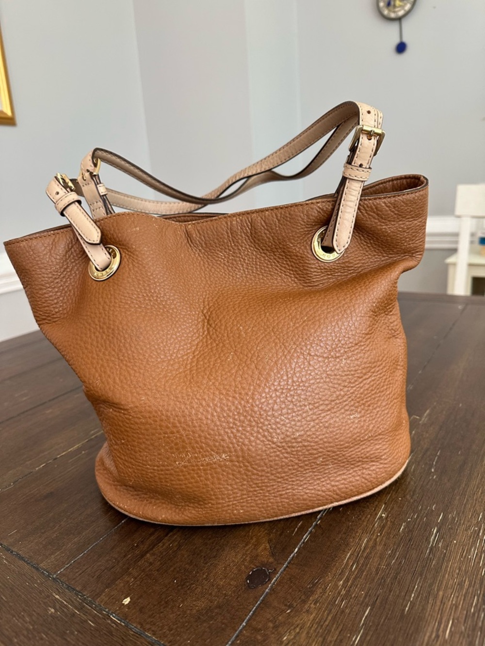 Michael Kors jet set tote bag